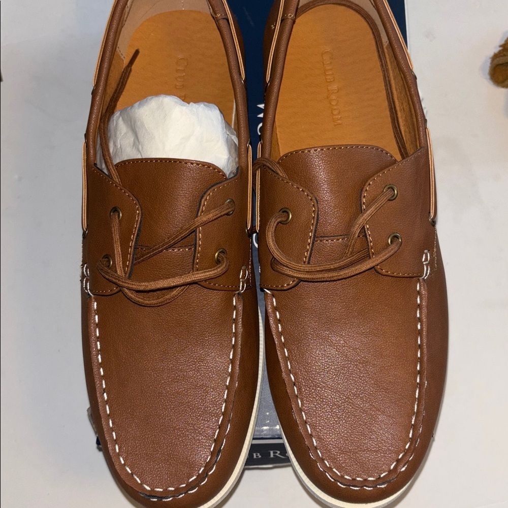 CLUB ROOM TAN BOAT SHOE SIZE 13 NEW WITH BOX MSRP $59.99